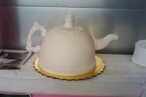 Teapot cake01
